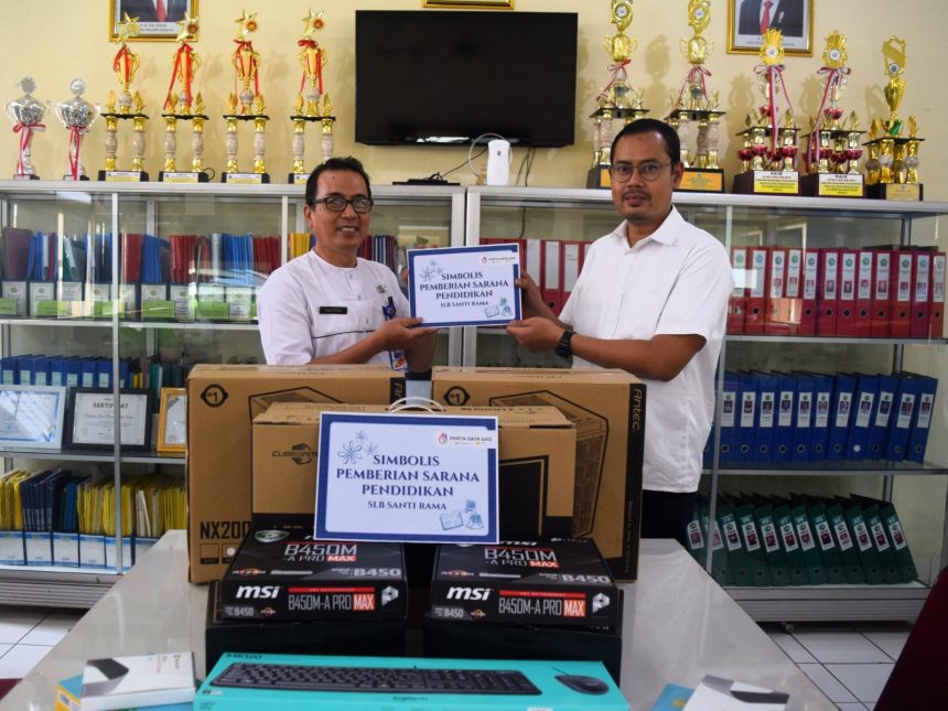 Mendukung Pendidikan Inklusif: PT Perta Daya Gas memberikan Fasilitas Pendidikan untuk SLB Tuna Rungu Santi Rama